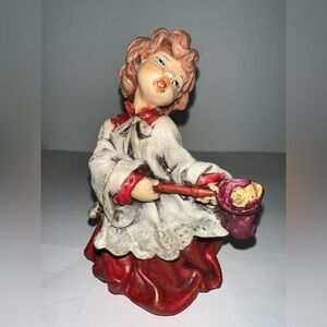 Vintage Fontanini Simonetti porcelain caroler figurine